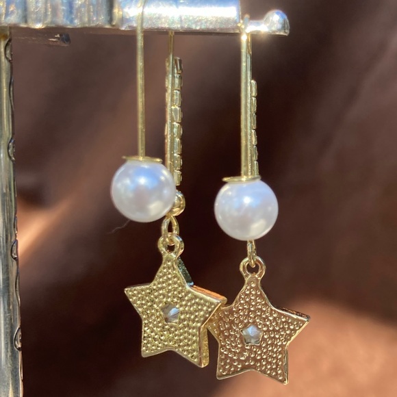 🌟New Star Pearl Drop Earrings with Crystals - Picture 4 of 8